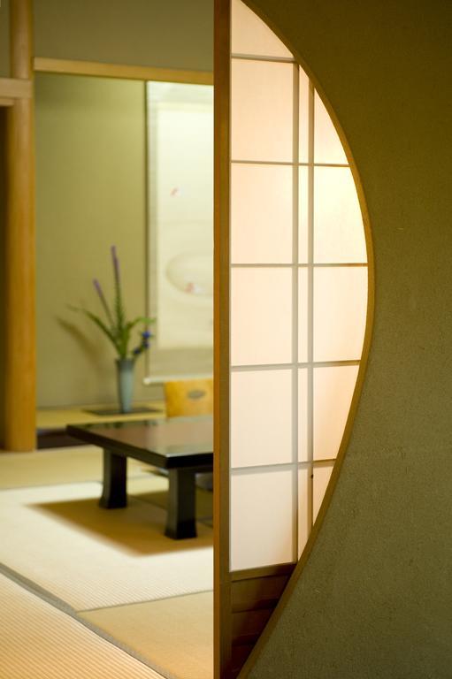 Hotel Ryotei Tanokura Yufu Exterior foto