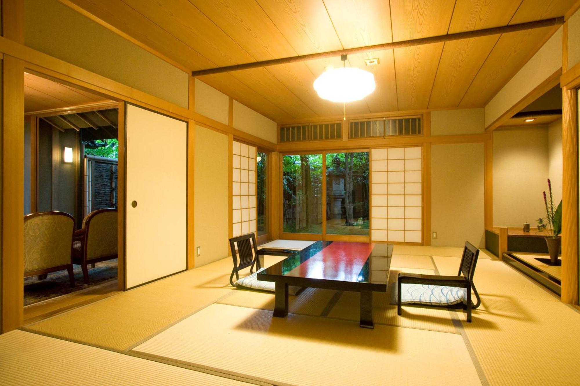 Hotel Ryotei Tanokura Yufu Exterior foto