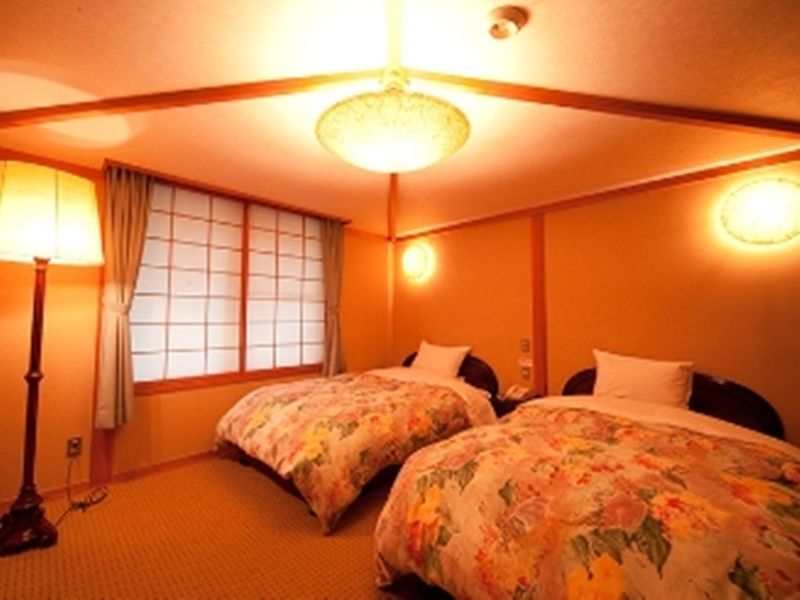 Hotel Ryotei Tanokura Yufu Exterior foto