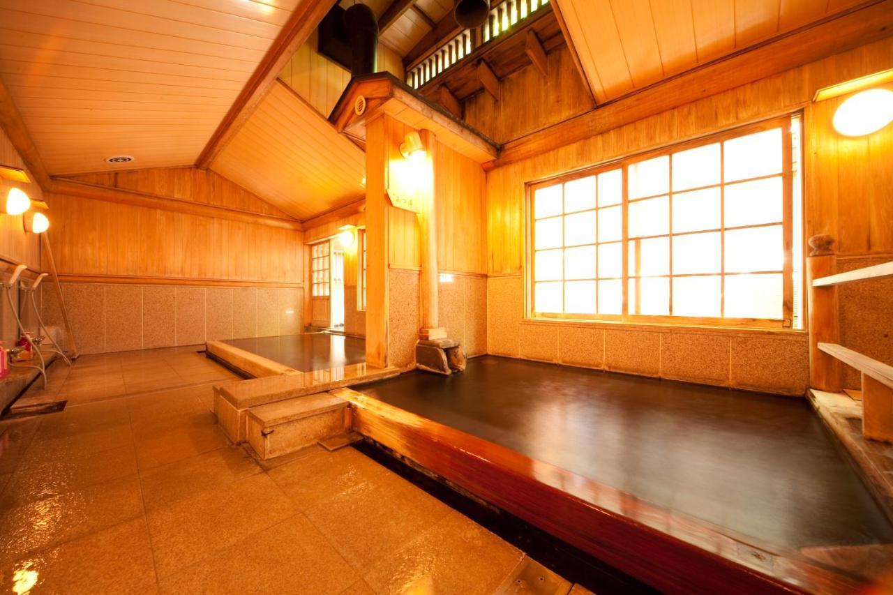Hotel Ryotei Tanokura Yufu Exterior foto